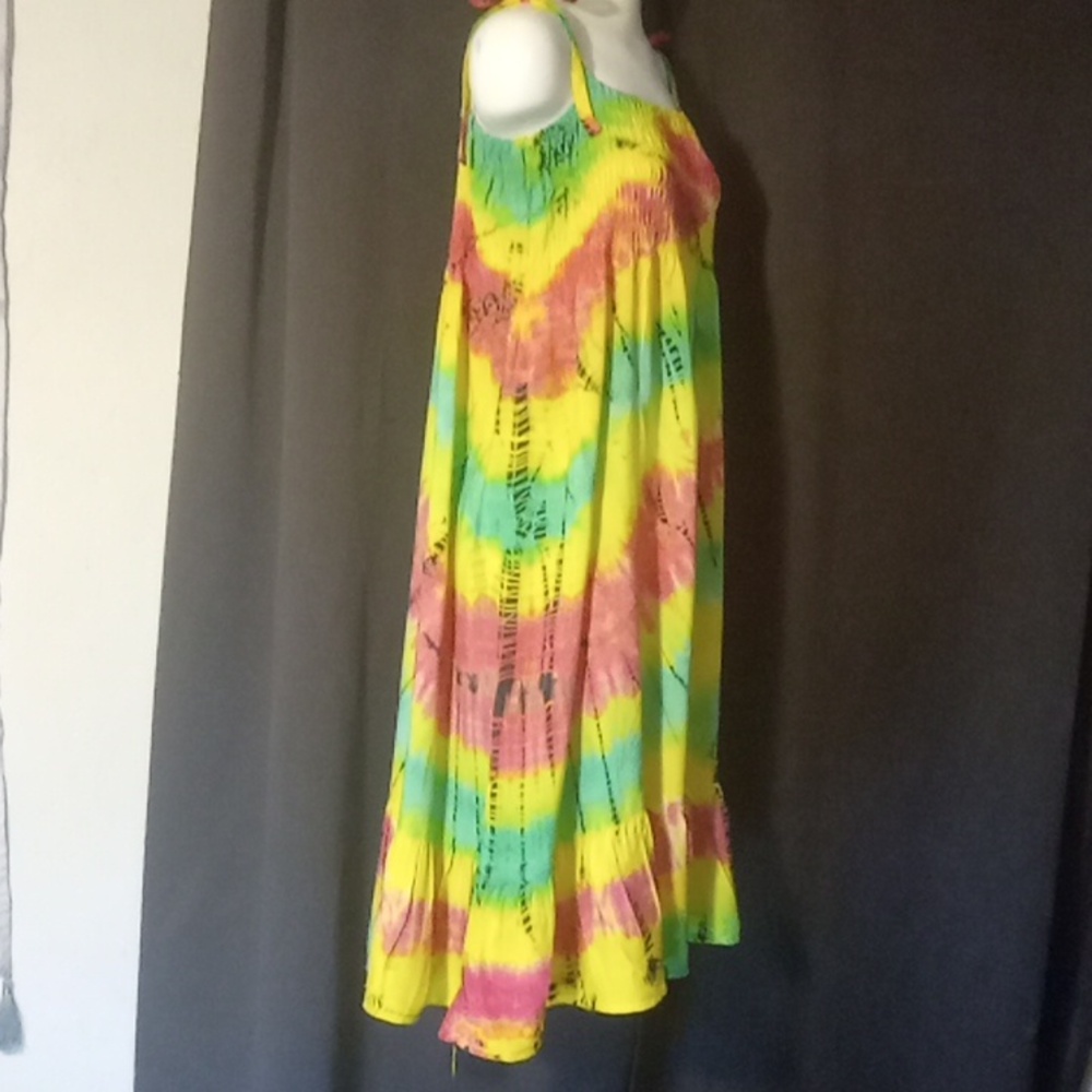Womens Rasta Dress - Picture 10 of 14